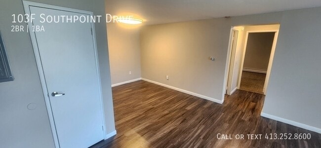 Photo - 103 Southpoint Dr