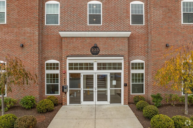 Photo - River Breeze Residential