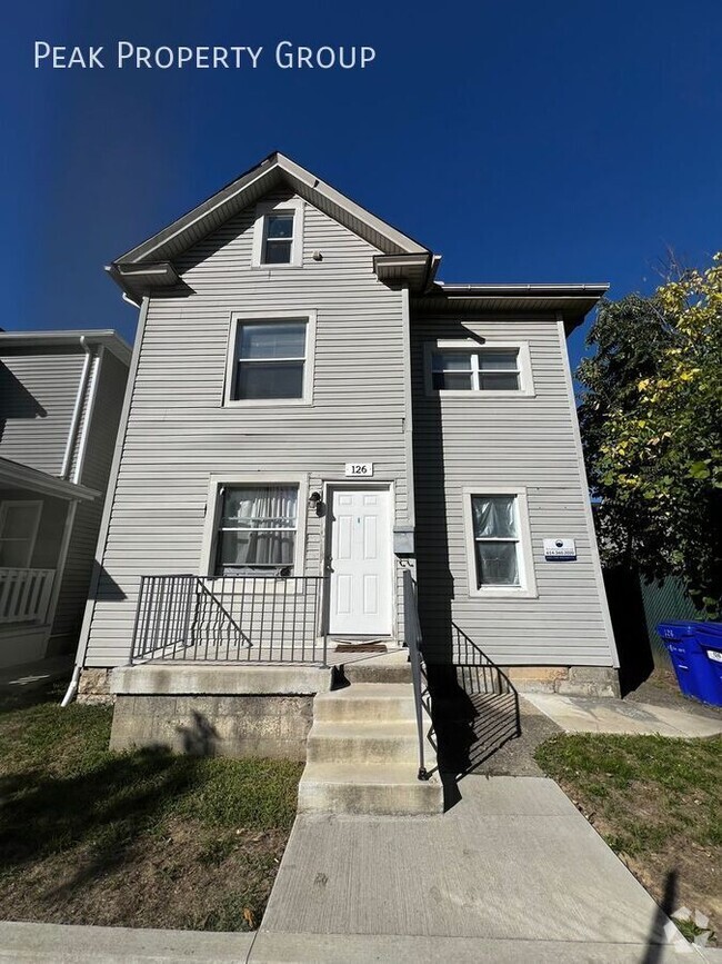 Building Photo - Available Now! Located in Weinland Park Ne... Rental