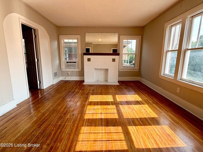 Photo - 668 Lindell Ave Unit 2