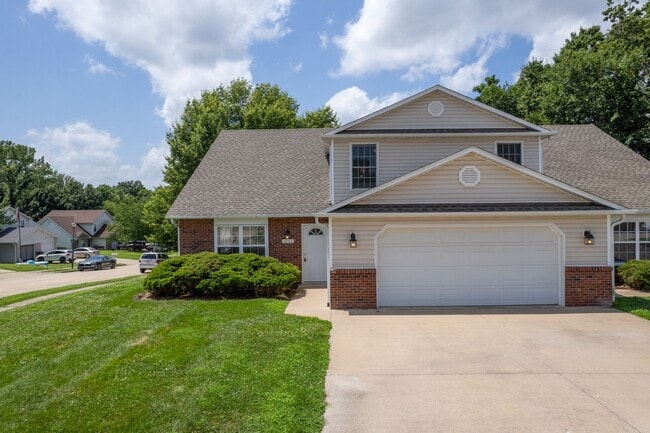 Photo - 5001-5003 Carrie Ridge Dr. Unit 5003 Carrie Ridge Dr.