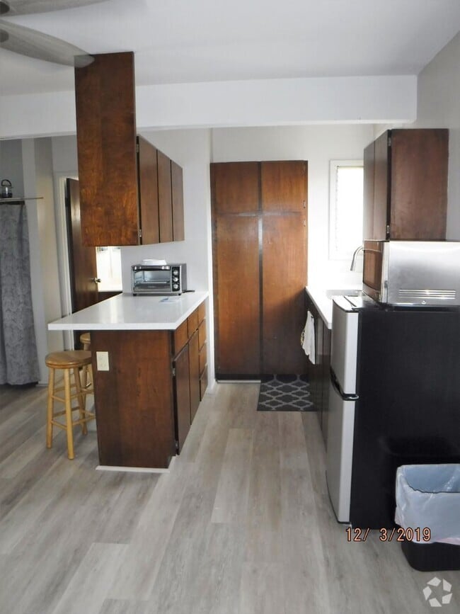 Building Photo - Recently renovated 1 bedroom in Hawaii Kai Rental