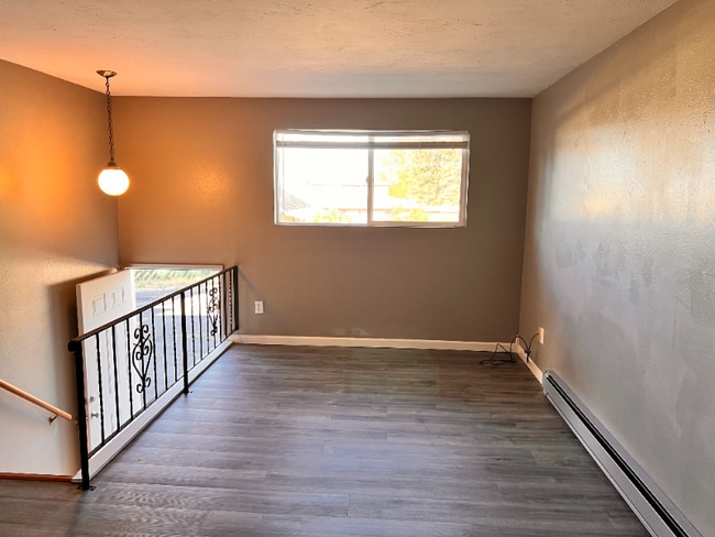 Photo - 117 E Euclid Ave Unit 4