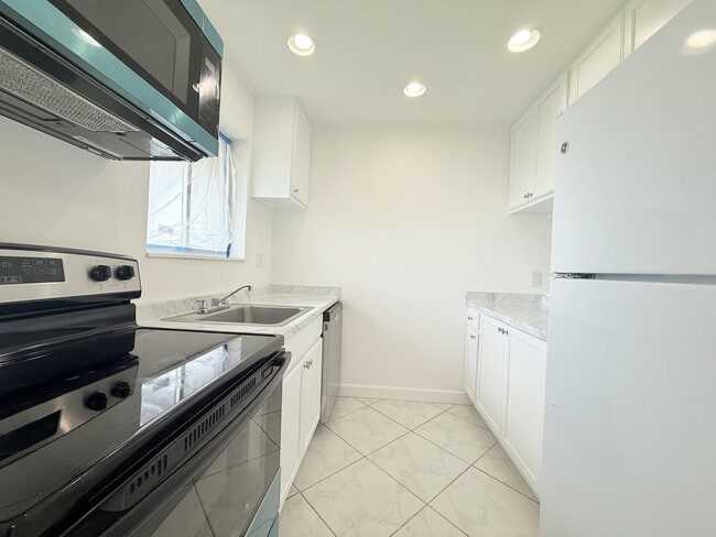 Photo - 6106 Forest Hill Blvd Unit 204