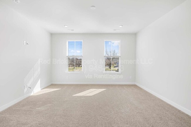 Photo - 2833 Statesville Ave