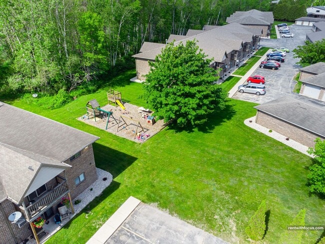 Photo - The Landings