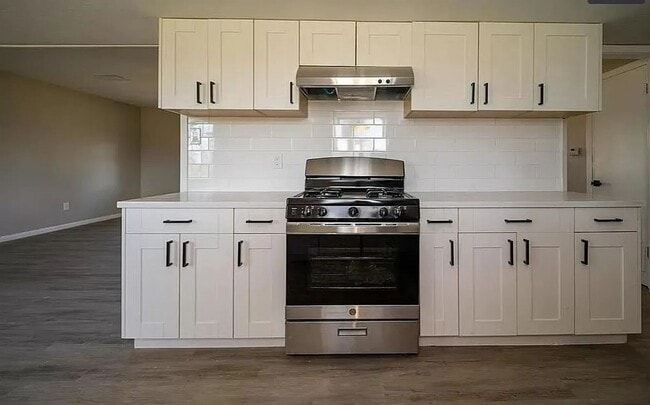 Photo - 2712 Seattle Ave