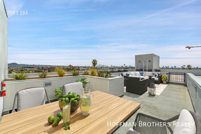 Photo - 5608 La Mirada Ave Unit 301A