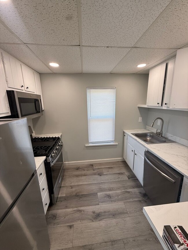 Photo - 519 Roup St Unit 2nd Floor