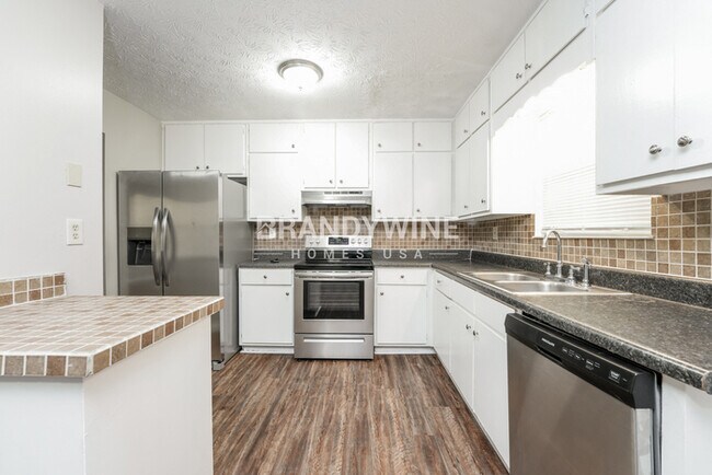 Photo - 1467 Muirfield Dr