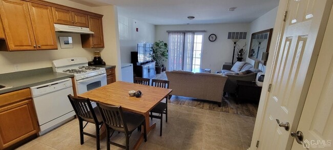 Photo - 103 Liddle Ave