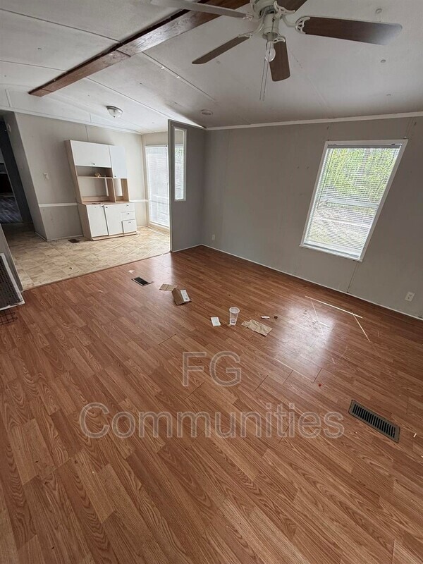 Photo - 1059 Eller Rd