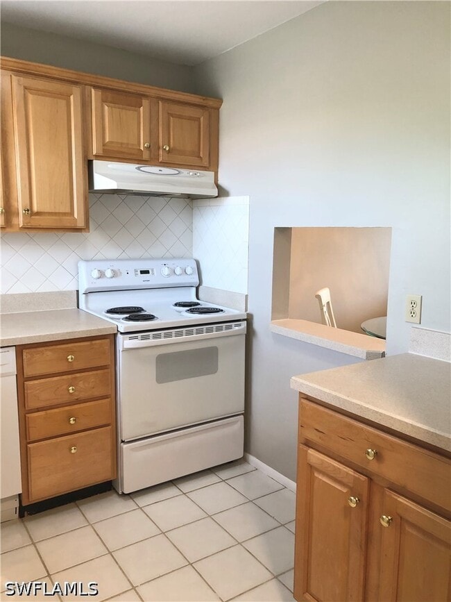 200 Turtle Lake Ct Unit 306