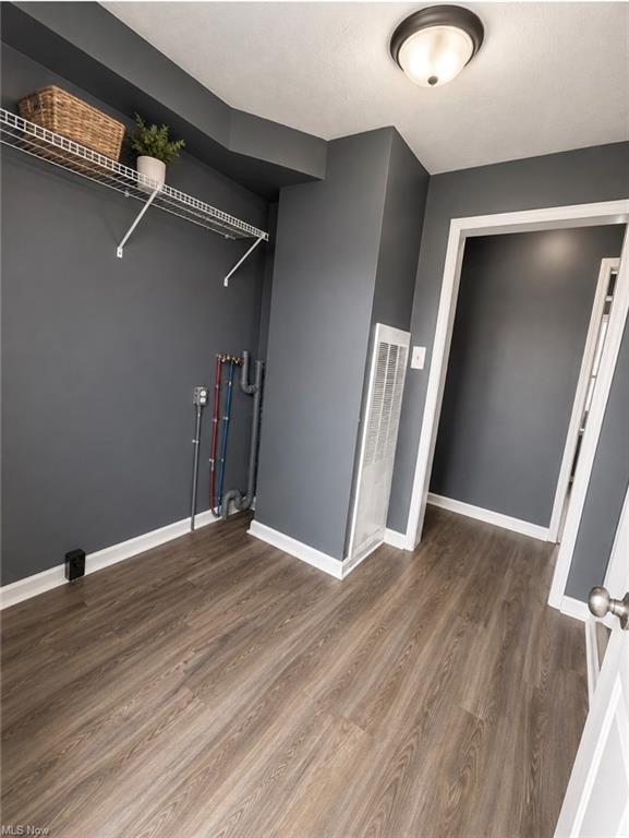 Photo - 2127 Hoge Ave