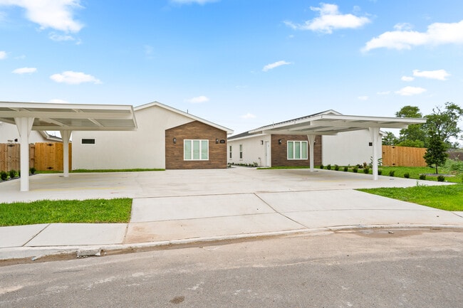 Photo - 3211 S Chloe Ave