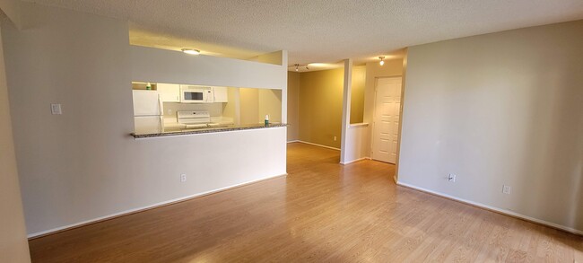 Building Photo - 10450 SW 157th Ct Unit Kendall