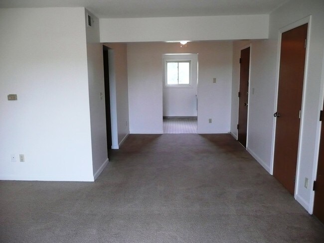 Dining/Living Room