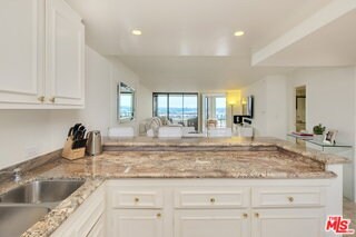 Photo - 4267 Marina City Dr