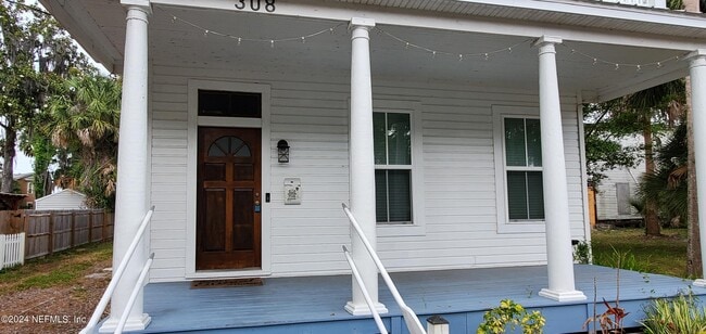 Photo - 308 Kirkland St