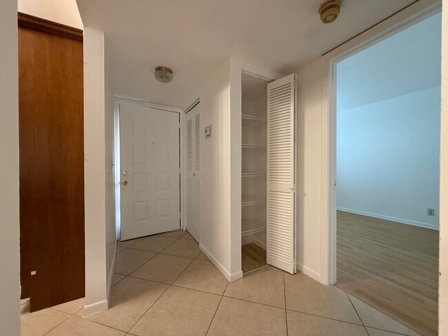 Photo - 6820 Palmetto Cir S Unit 103