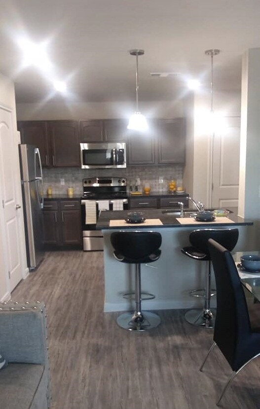 Silver Spur Apartments