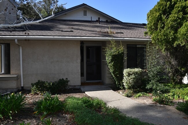 Photo - 10353 Crosscreek Terrace