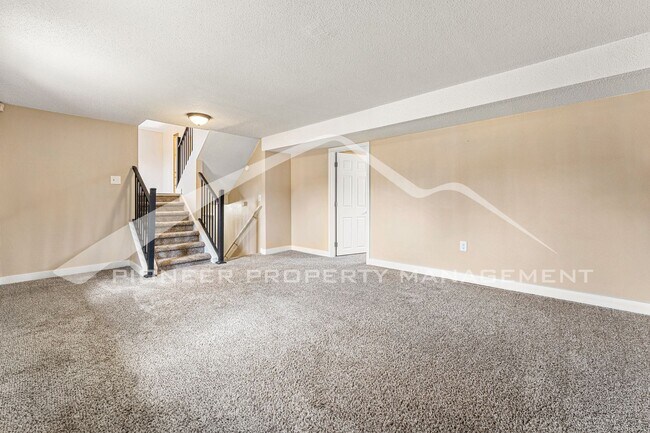 Photo - 5063 W 70th Pl