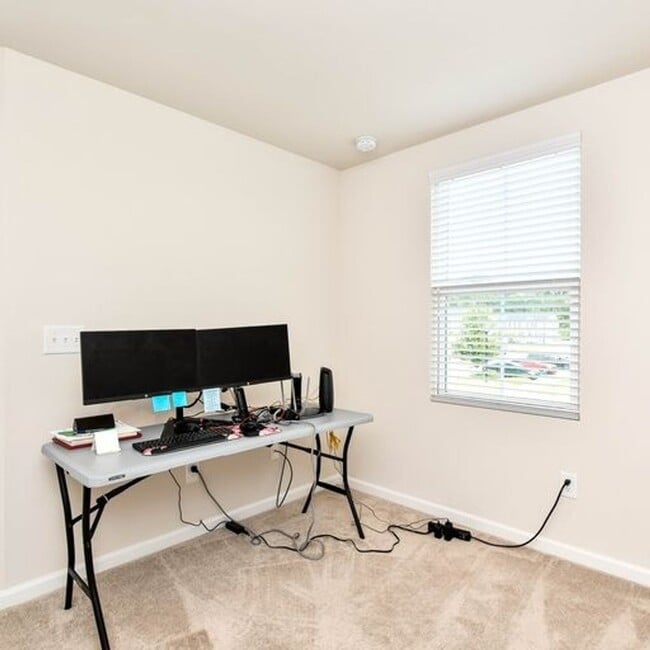 Photo - 403 Hampton Townes Dr