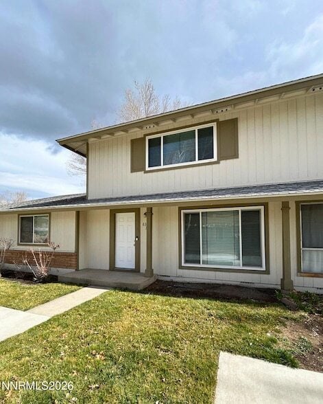 Photo - 835 Ridgewood Dr