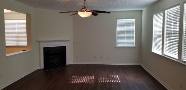 Photo - LOCATION! HARWOOD FLOORS!