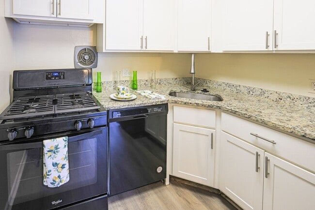 The Enclave at Kings Orchard