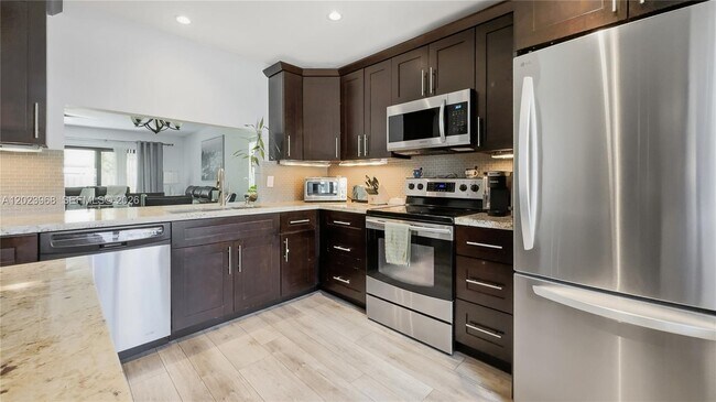 Photo - 201 NW 106th Terrace
