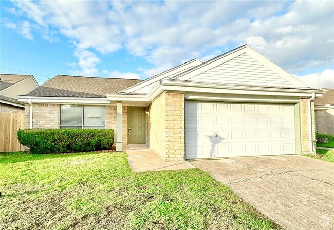 Building Photo - 12906 Village Gate Dr Rental