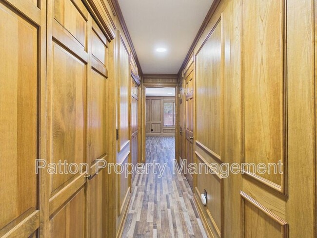 Photo - 6810 Montague Dr