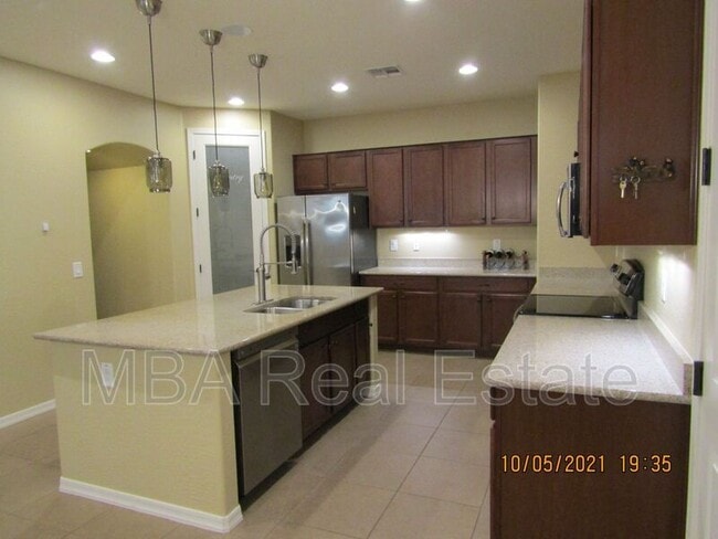 Photo - 863 S Annie Ln