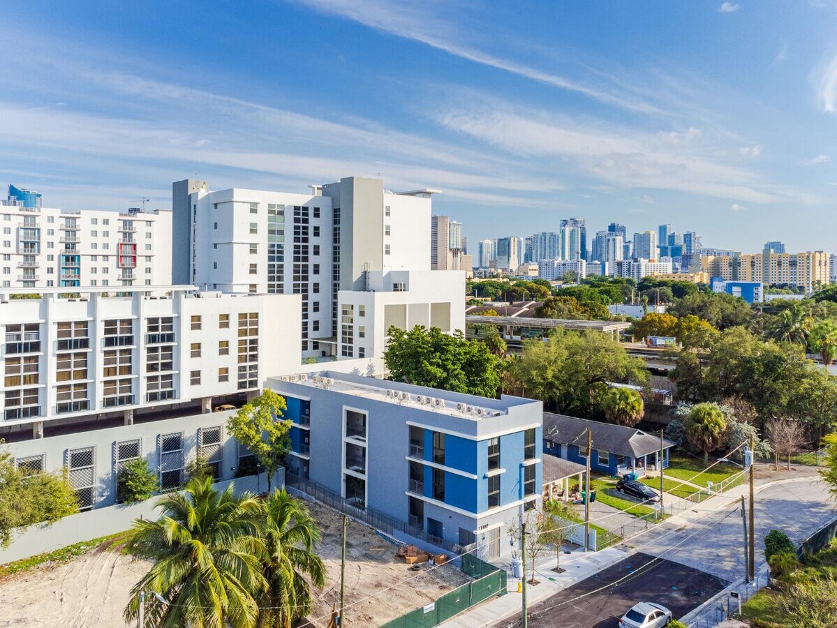 Photo - 1159 NW 8 AVE