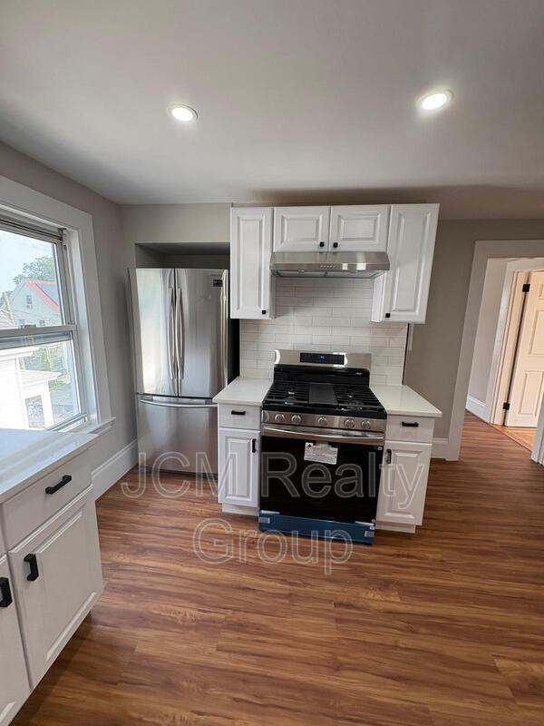 Photo - 4 Milton St Condo Unit 3 / 3rd Floor