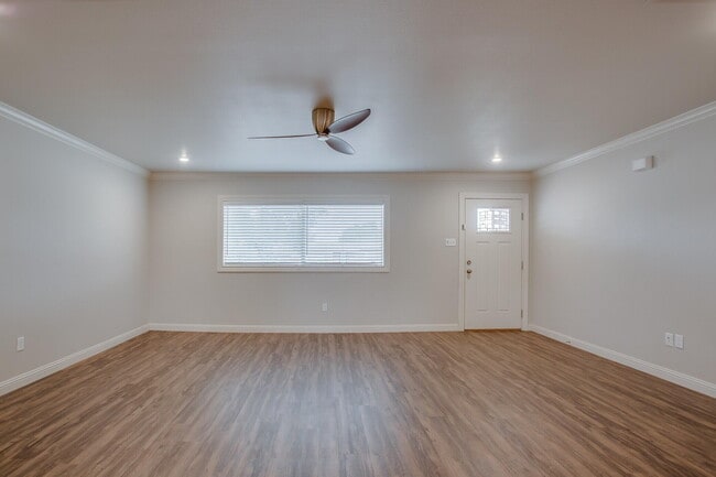 Photo - 3207 37th St