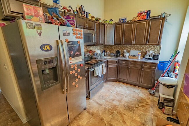 Building Photo - 3707 Powelton Ave Unit A