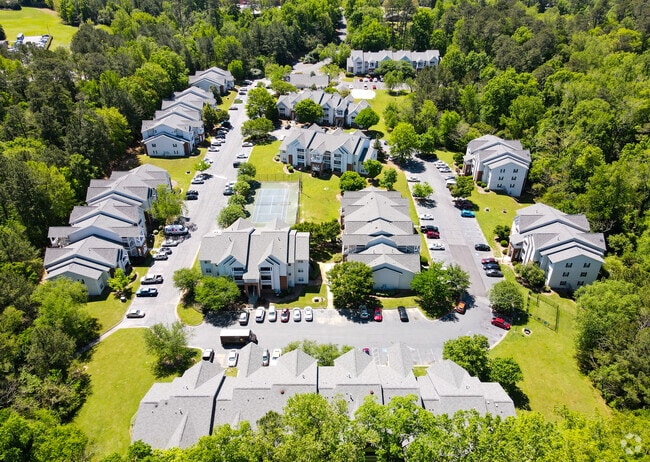 Rivoli Run Apartments