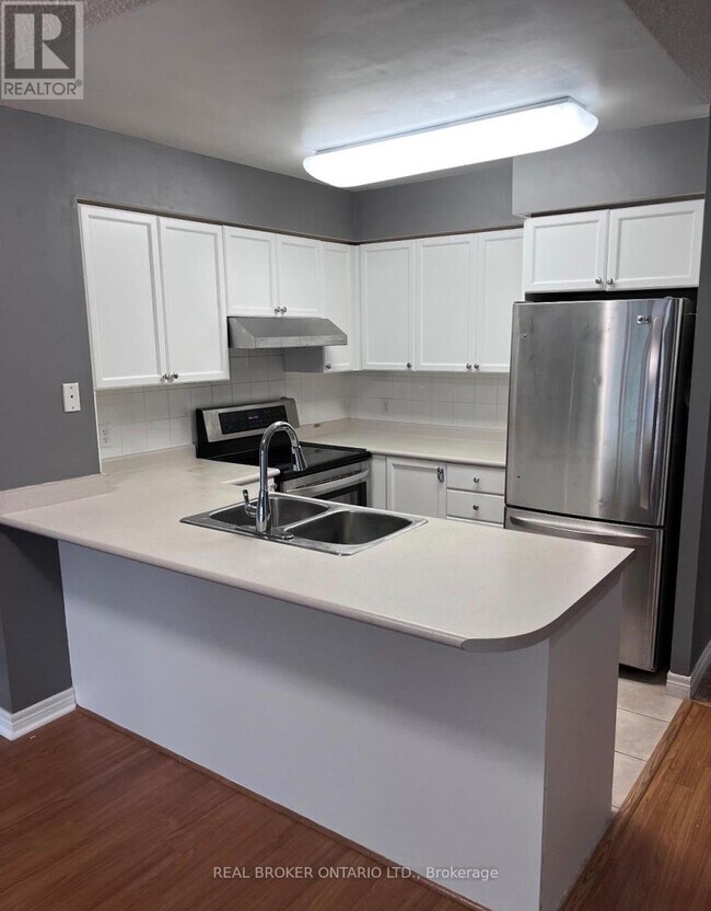 Photo - 18 Parkview Ave Unit 1615