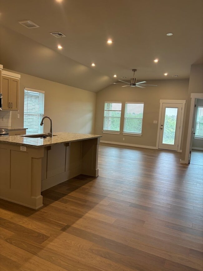 Photo - Brand New Duplex!