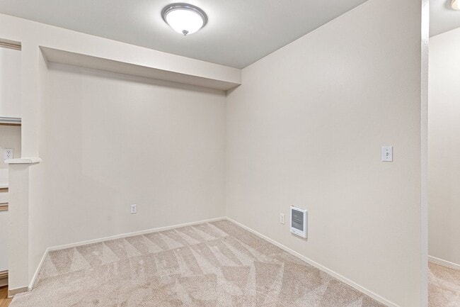 Sammamish River Apartments