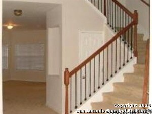 Photo - 823 Point Cove