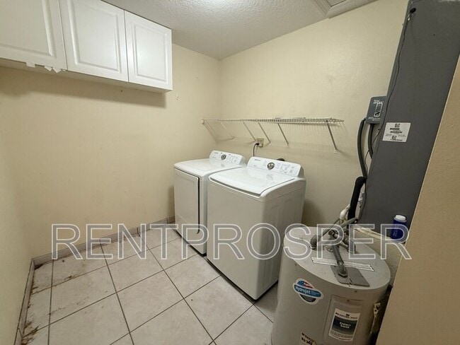 Photo - 2201 Granada Blvd