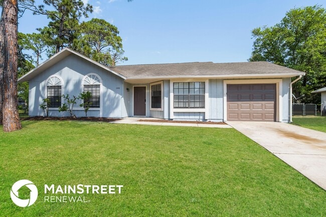 Photo - 1095 Heath Ave NW