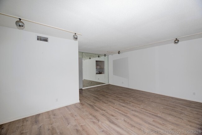 Photo - 5501 NW 2nd Ave Unit 202