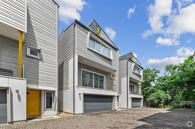 Building Photo - 1512 Weber St Rental