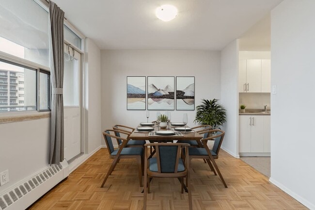 Photo - The Heartland Apartments