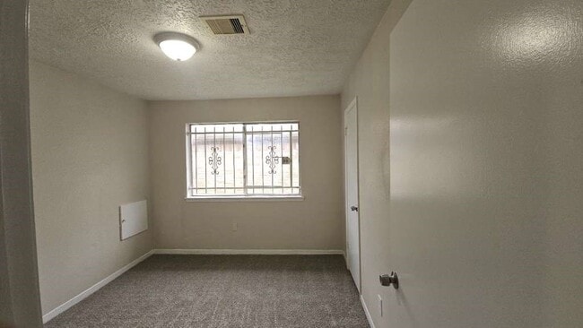 Photo - 7222 Northleaf Dr